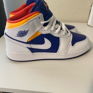 Jordan 1 Mid- Royal Yellow